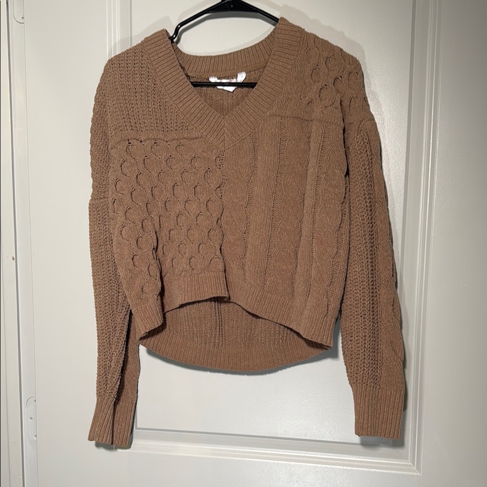 Women's Tan Sweater